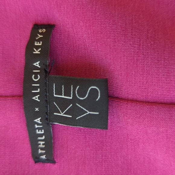 Athleta Allyson Felix Seasoft Full Zip Bubble Hem Hoodie - Fuscia S - Picture 7 of 7